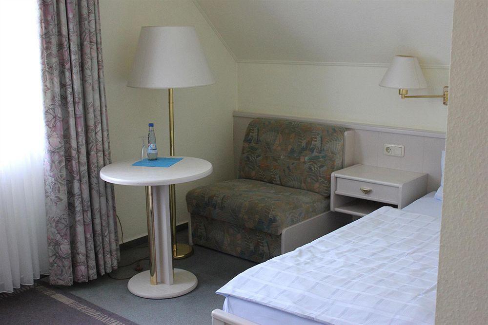 Hotel Altenwerder Hof 함브루크 외부 사진